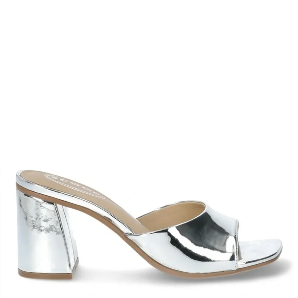 Scoop NYC these shoes